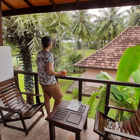 Bandulas Beach House ヒッカドゥワ エクステリア 写真