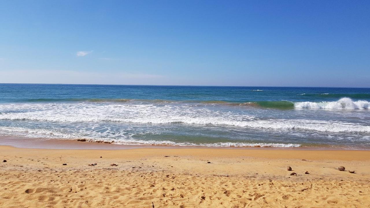 Bandulas Beach House ヒッカドゥワ エクステリア 写真