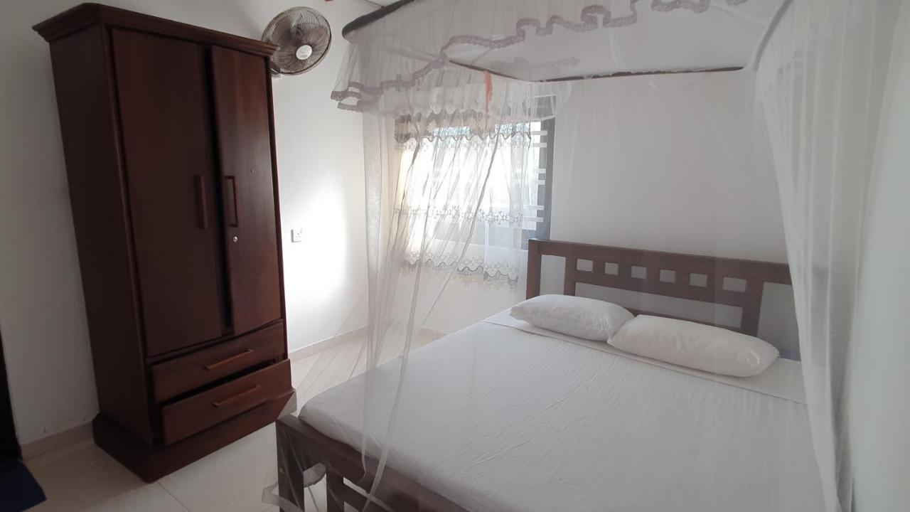 Bandulas Beach House ヒッカドゥワ エクステリア 写真